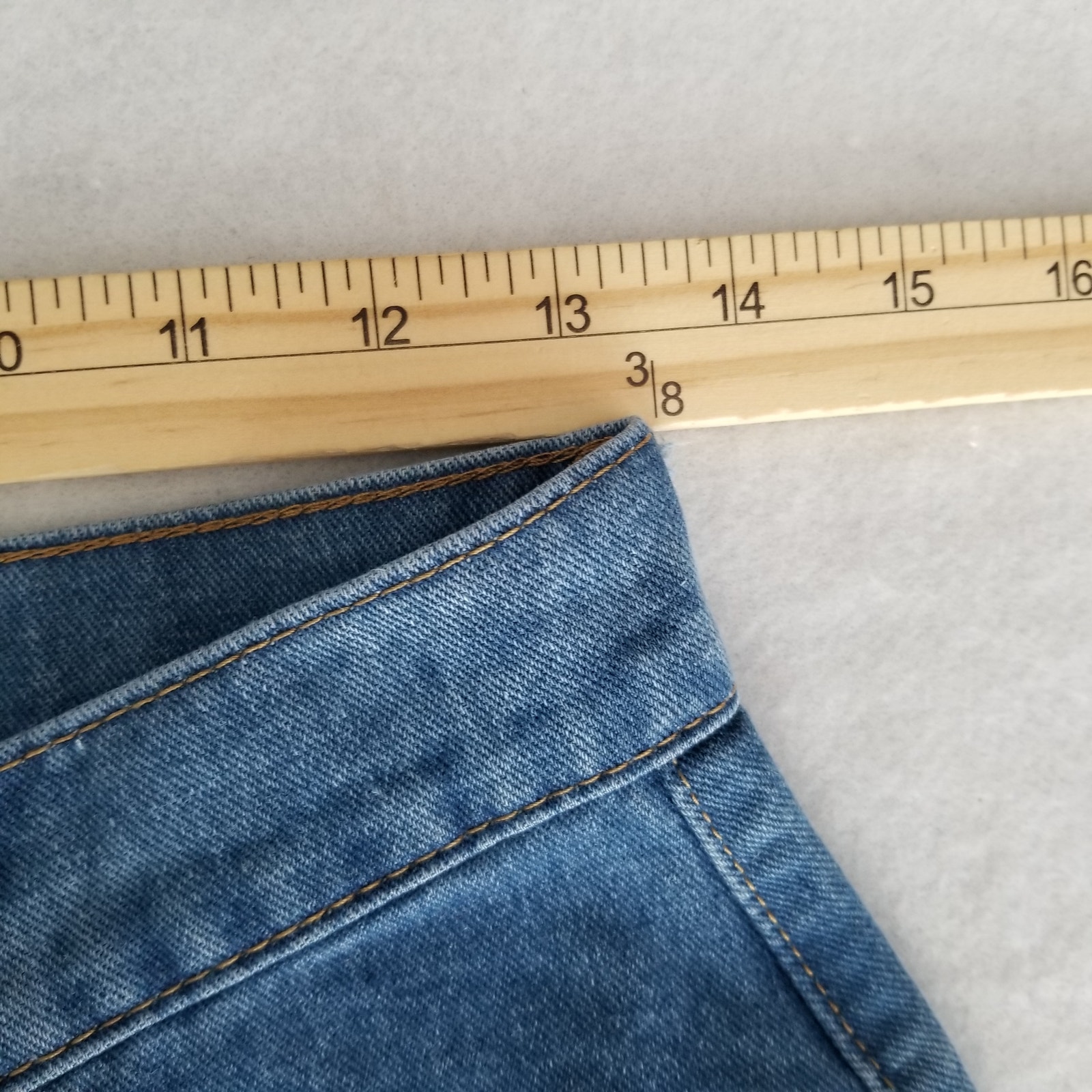 Luxedress Cutout High Waist Straight Leg Denim Jeans, Size M (Fits Size 4) — image 8 of 8